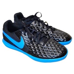 Like-New Nike Tiempo 3.5Y